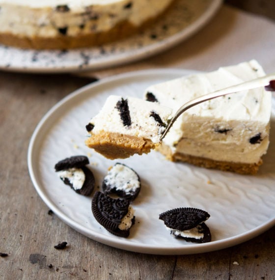 No Bake Oreo Cheesecake Kirbie S Cravings