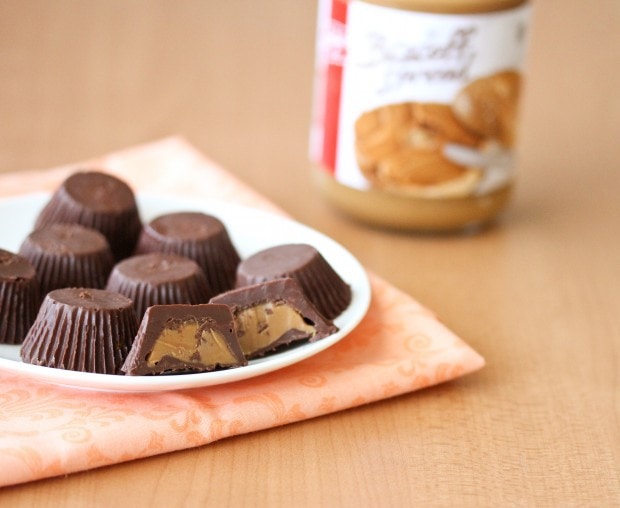 photo of a plate of Cookie Butter Chocolate Candy Cups
