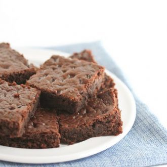 Healthier 3 Ingredient Chocolate Cake - Kirbie's Cravings