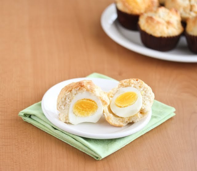 https://kirbiecravings.com/wp-content/uploads/2012/09/breakfast-biscuits-16.jpg