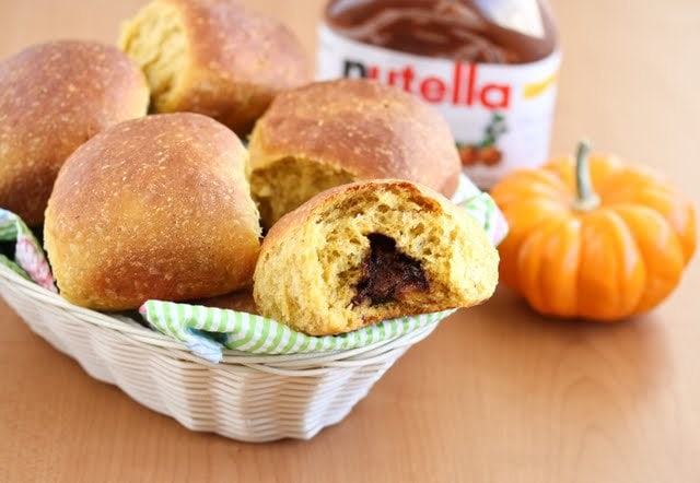 https://kirbiecravings.com/wp-content/uploads/2012/10/pumpkin-nutella-rolls-14.jpg