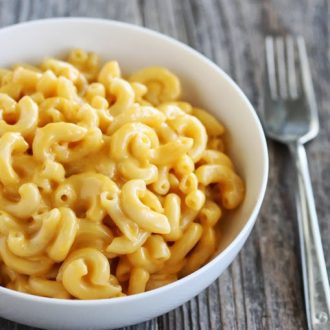 Glossy and Smooth Macaroni and Cheese - Kirbie's Cravings