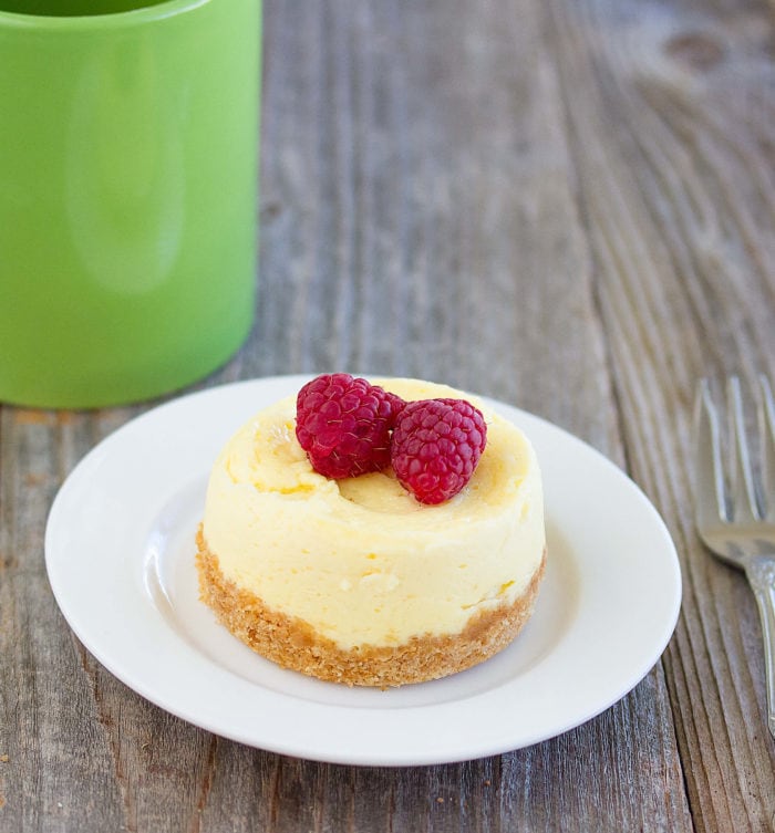 photo of a cheesecake on a plate
