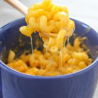 macaroni cheese mug 20a