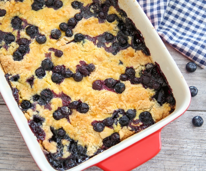 Blueberry Cobbler Dump Cake - Kirbie's Cravings