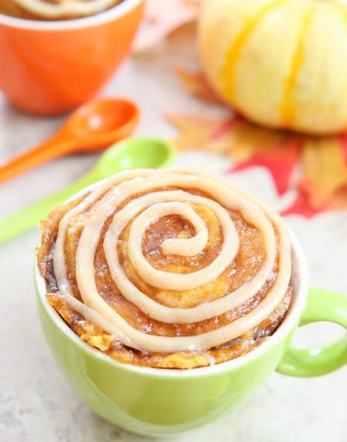 pumpkin-cinnamon-roll-mug-cake-14