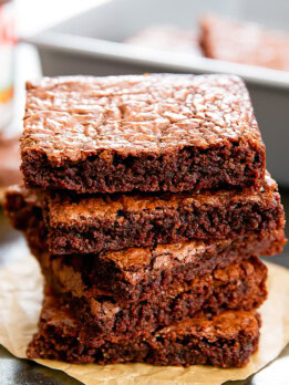 photo of a stack of nutella brownies