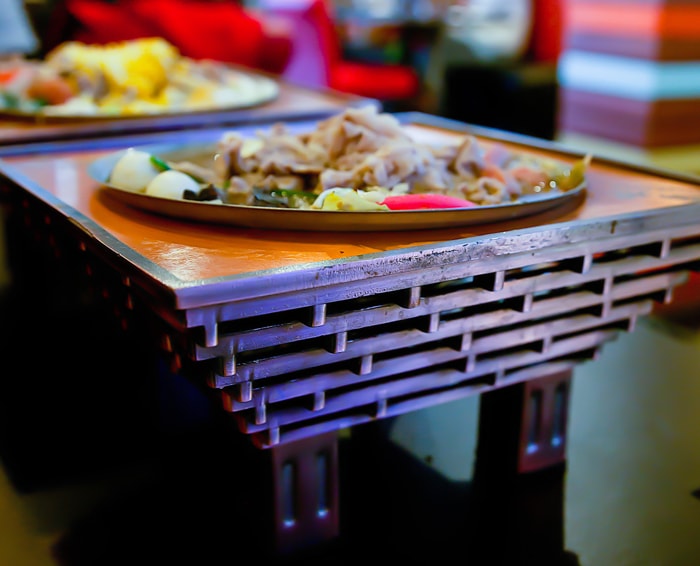 photo of the hot pot table