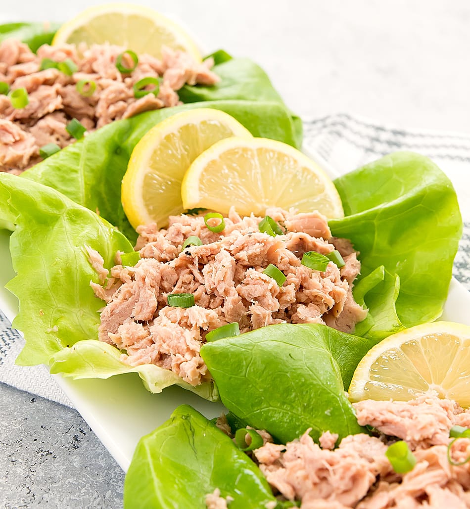 mediterranean-tuna-lettuce-wraps