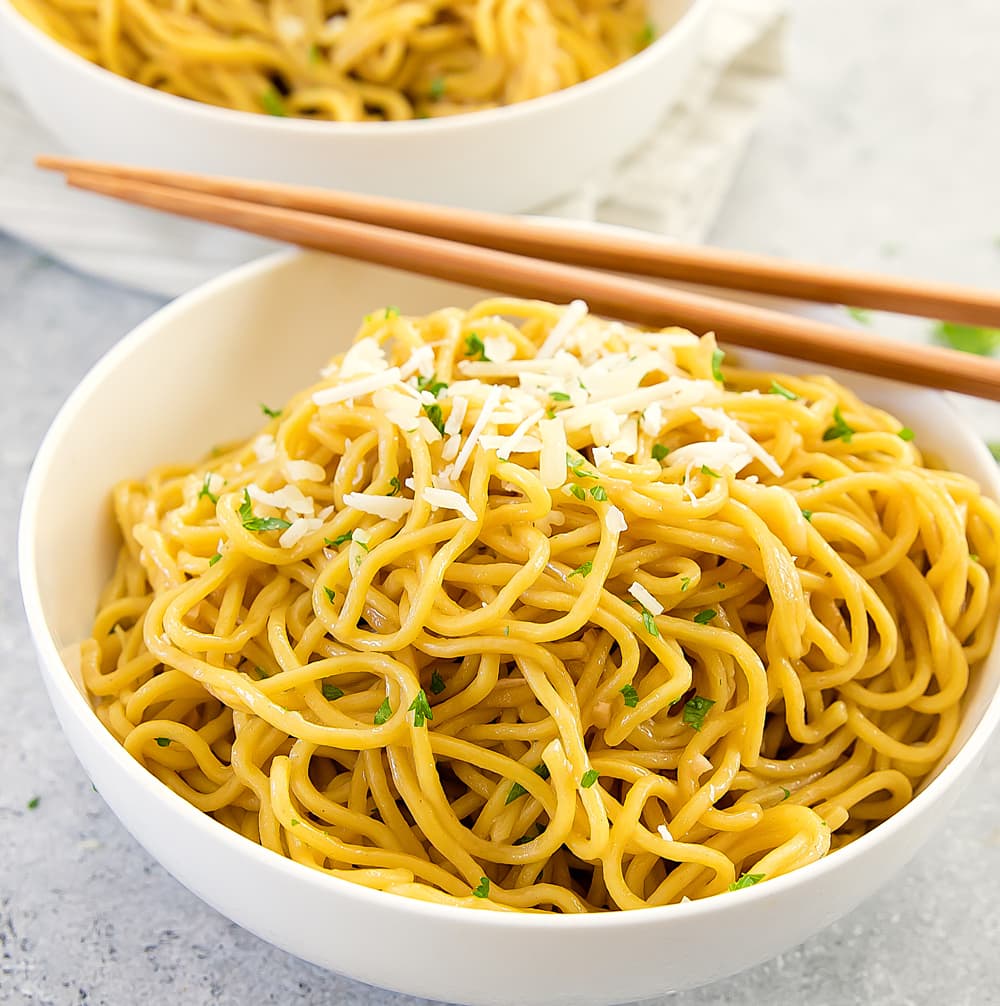 Easy Garlic Noodles - Kirbie's Cravings