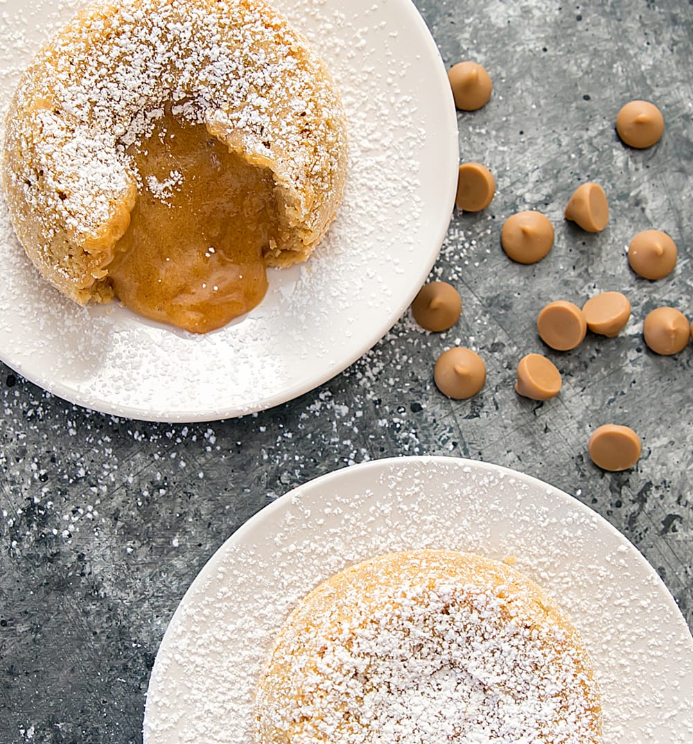 Peanut Butter Lava Cake (4 Ingredients) - Kirbie's Cravings