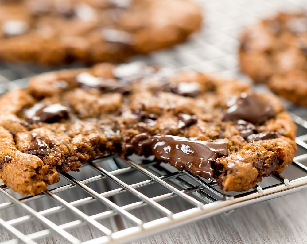 Paleo Chocolate Chip Cookies (One Bowl, GlutenFree) Kirbie's Cravings