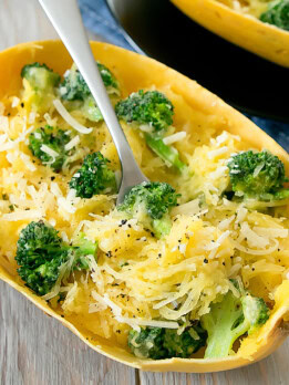 photo of cooked spaghetti squash with broccoli