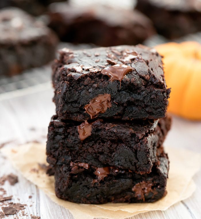 close-up photo of a stack of brownies