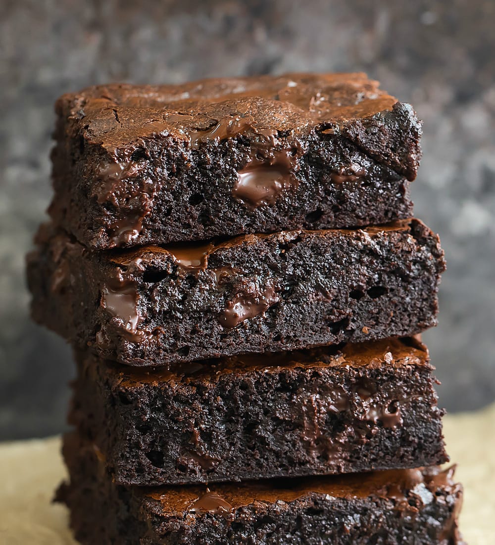 The Best Fudgy Brownies (You Only Need One Bowl!) 
