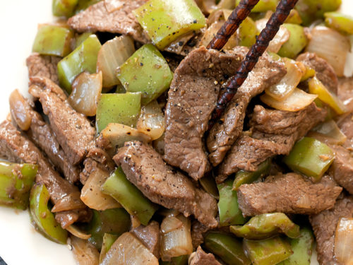 https://kirbiecravings.com/wp-content/uploads/2019/08/black-pepper-beef-7-500x375.jpg