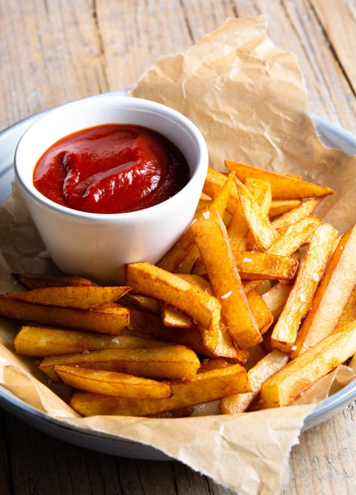 photo of single-fried french fries on a plate