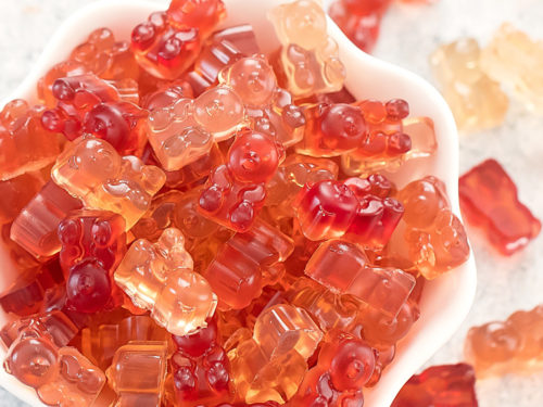 https://kirbiecravings.com/wp-content/uploads/2020/02/keto-gummy-bears-4-500x375.jpg