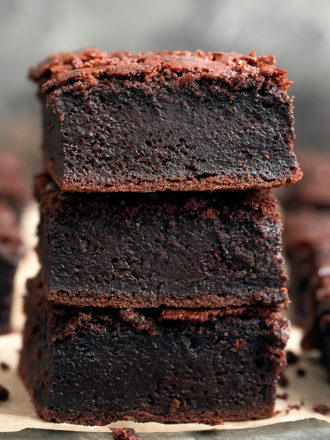 photo of a stack of three mochi brownies