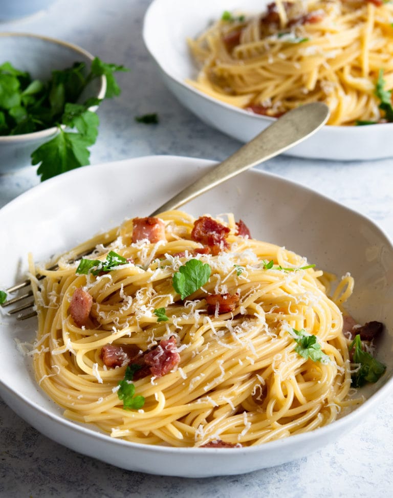 Spaghetti Carbonara - Kirbie's Cravings