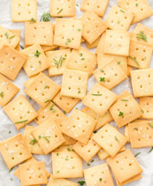 photo of crackers