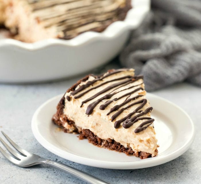 photo of a slice of peanut butter pie