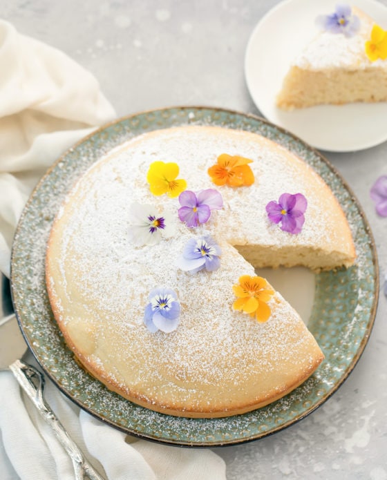 Water Cake (No Eggs, Butter or Milk) Kirbie's Cravings