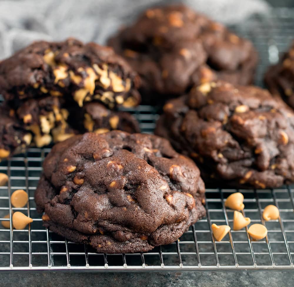 Levain Bakery Dark Chocolate Peanut Butter Chip Cookies Kirbie's Cravings
