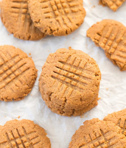 3 Ingredient Keto Peanut Butter Cookies - Kirbie's Cravings