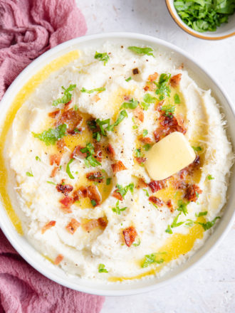 overhead photo of mashed cauliflower