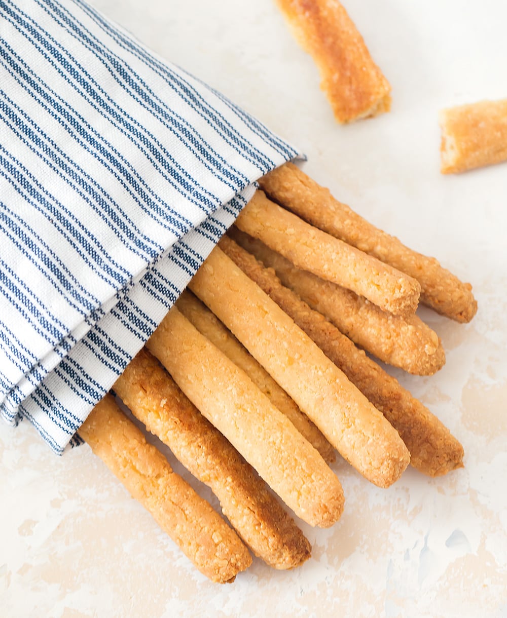 3 Ingredient Keto Crunchy Breadsticks Kirbie's Cravings
