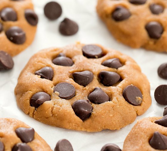 Keto No Bake Chocolate Chip Cookies - Kirbie's Cravings