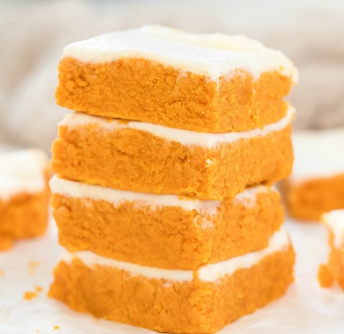 a stack of four pumpkin bars.