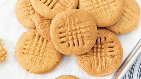 Molded cookies clearance