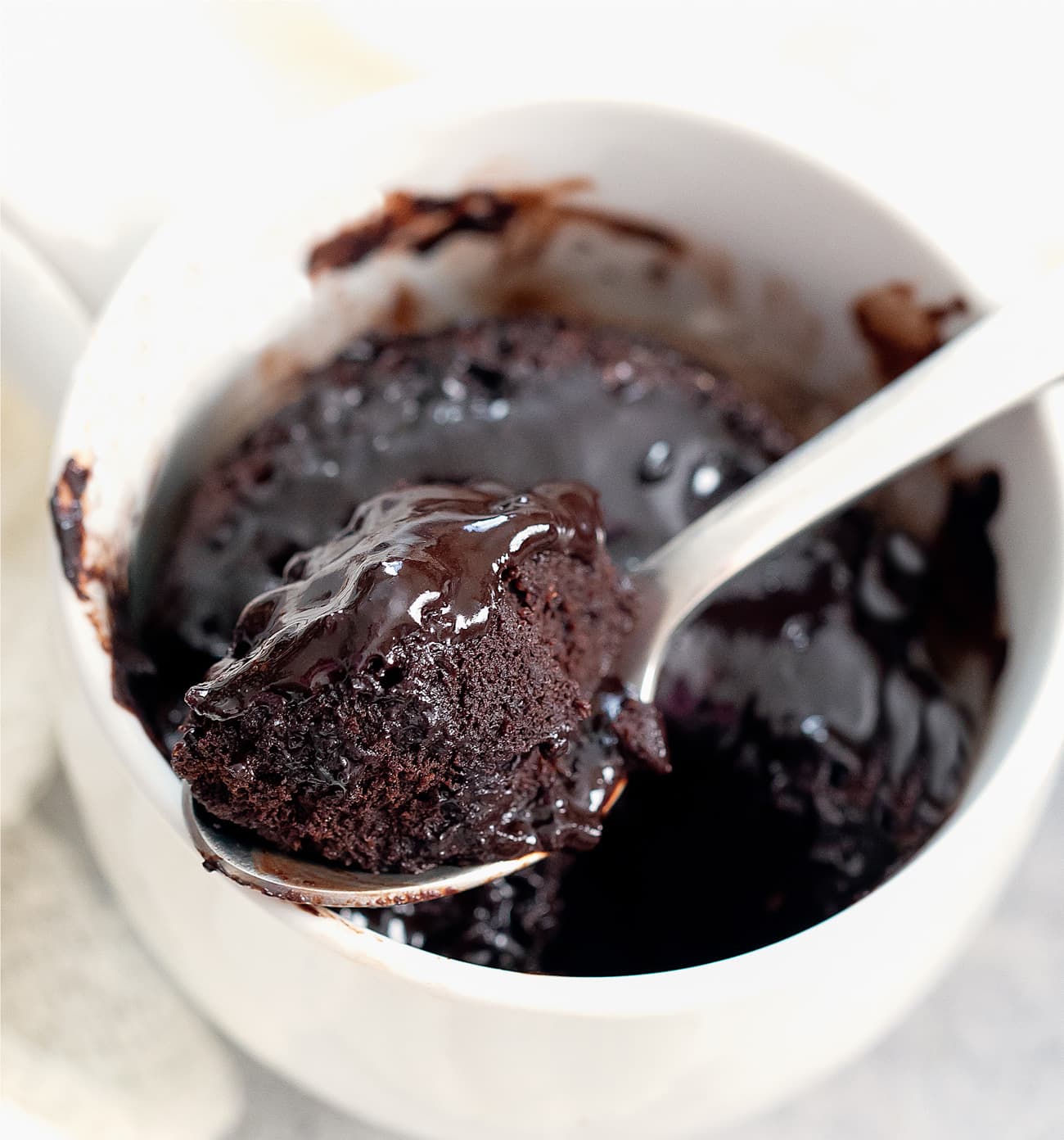 Surprisingly Healthy 2-Minute Chocolate Mug Cake Recipe - Best Mug Cakes