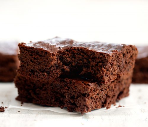 2 Ingredient Flourless Brownies (No Flour or Butter) - Kirbie's Cravings