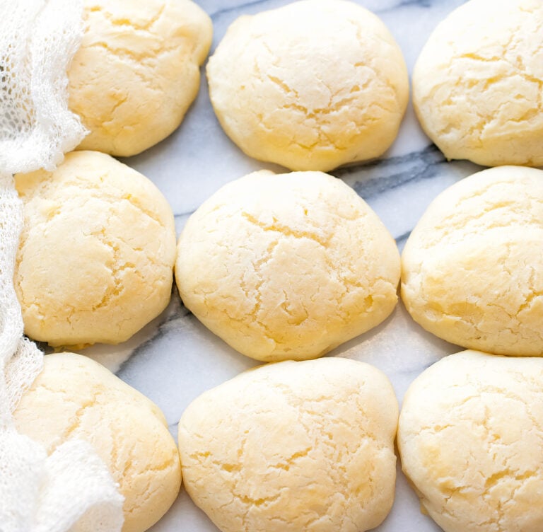 3 Ingredient Buttery Bread Rolls (no Yeast, Sugar, Or Eggs) - Kirbie's 