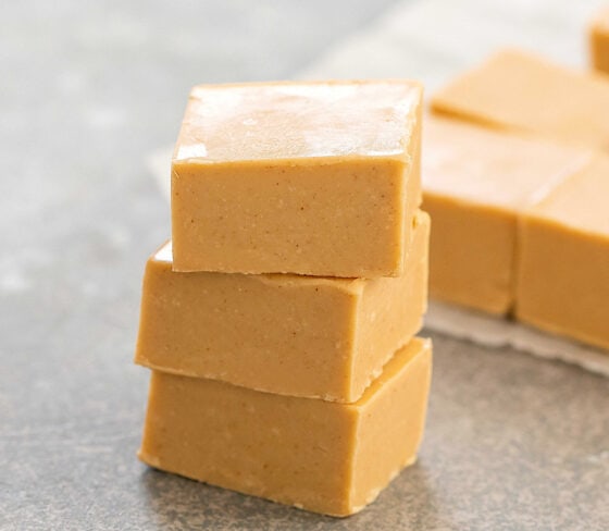 2 Ingredient Peanut Butter Fudge - Kirbie's Cravings