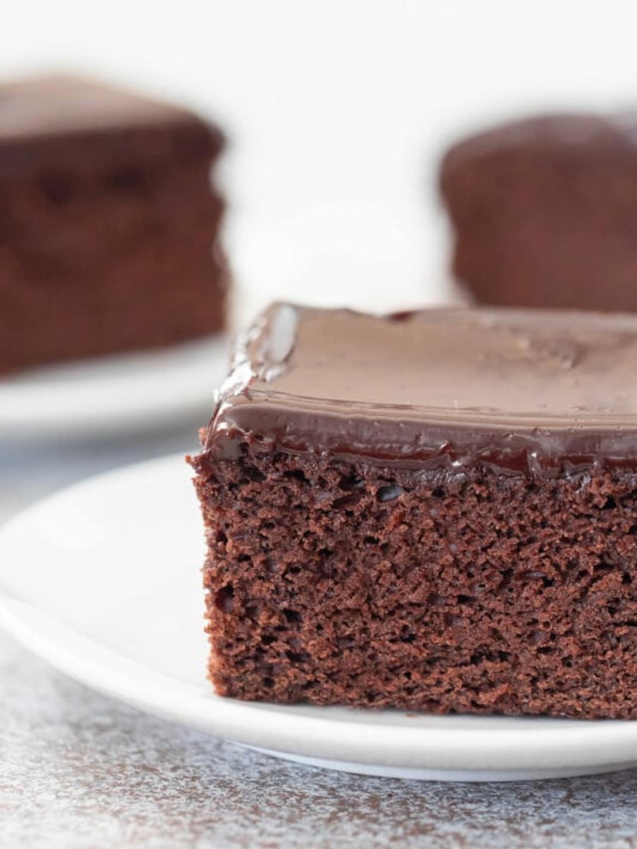 4-ingredient-chocolate-cake-no-eggs-butter-or-oil-kirbie-s-cravings