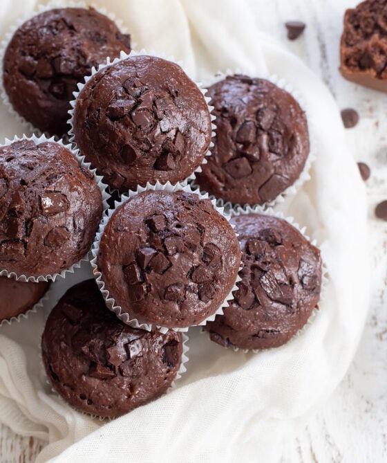 2 Ingredient Chocolate Muffins (No Eggs, Butter or Oil) Kirbie's Cravings