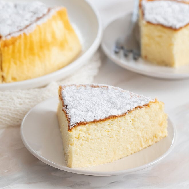 3 Ingredient Fluffy Yogurt Cake (No Flour, Butter or Oil) - Kirbie's ...