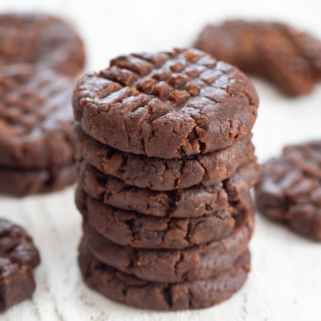 3 Ingredient No Bake Chocolate Peanut Butter Cookies (No Flour, Eggs