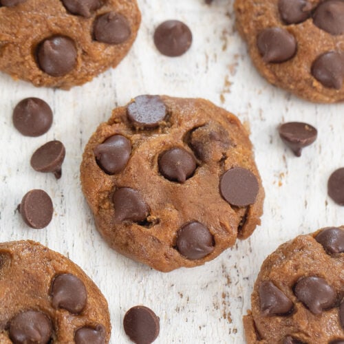 https://kirbiecravings.com/wp-content/uploads/2022/09/no-bake-keto-chocolate-chip-cookies-500x500.jpg