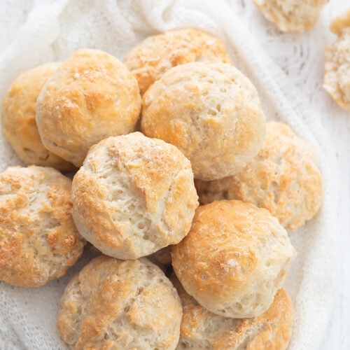 2 Ingredient Emergency Bread Rolls (No Yeast, Eggs, Butter or Oil