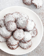 3 Ingredient Chocolate Meltaway Cookies (No Flour or Eggs) - Kirbie's ...