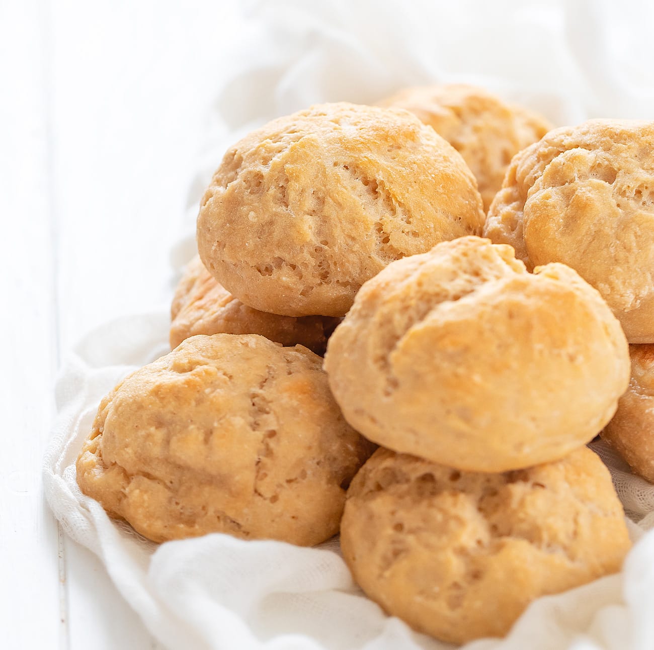 3 Ingredient Healthy Bread Rolls (No White Flour, Eggs, Yeast, Butter