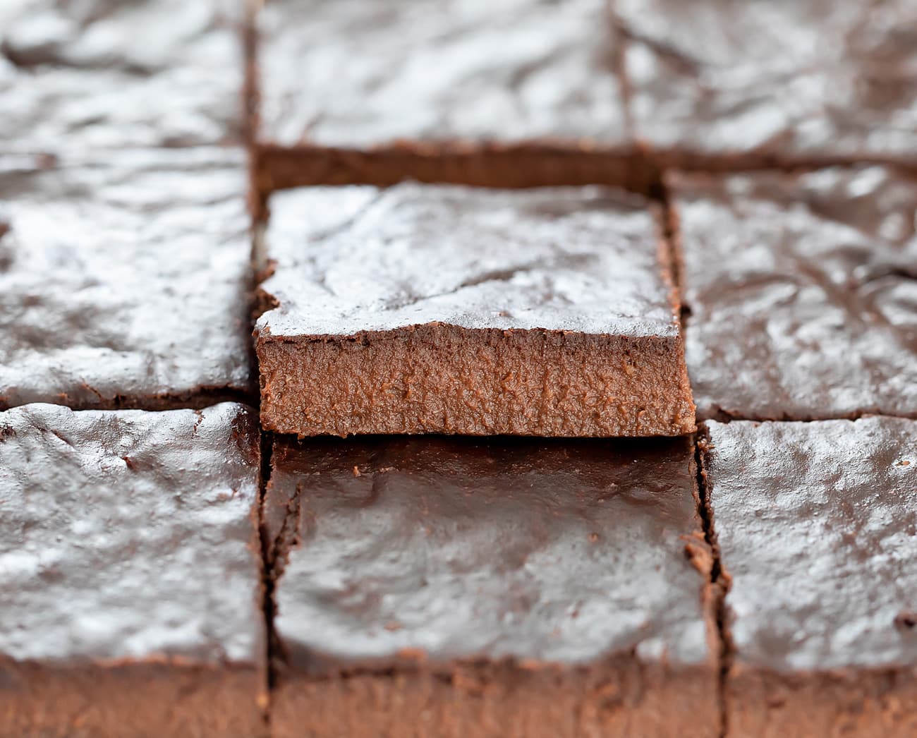 3 Ingredient Healthy Banana Brownies (No Flour, Added Sugar, Eggs or