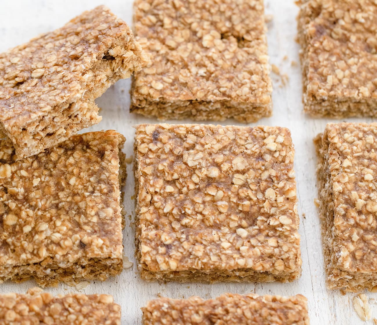 3 Ingredient Oatmeal Bars (No Flour, Eggs, Refined Sugar or Butter