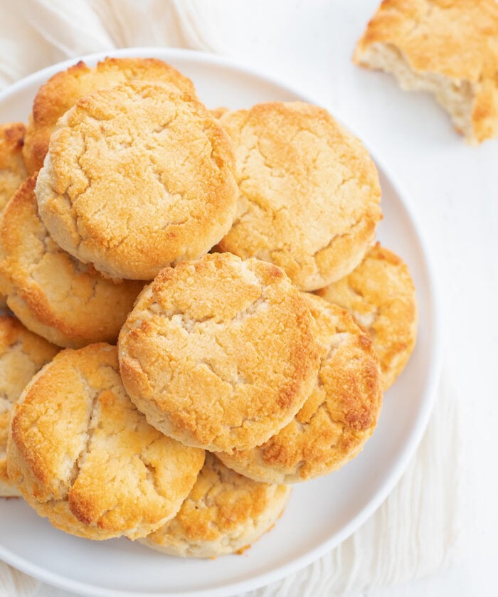 a plate of keto biscuits.