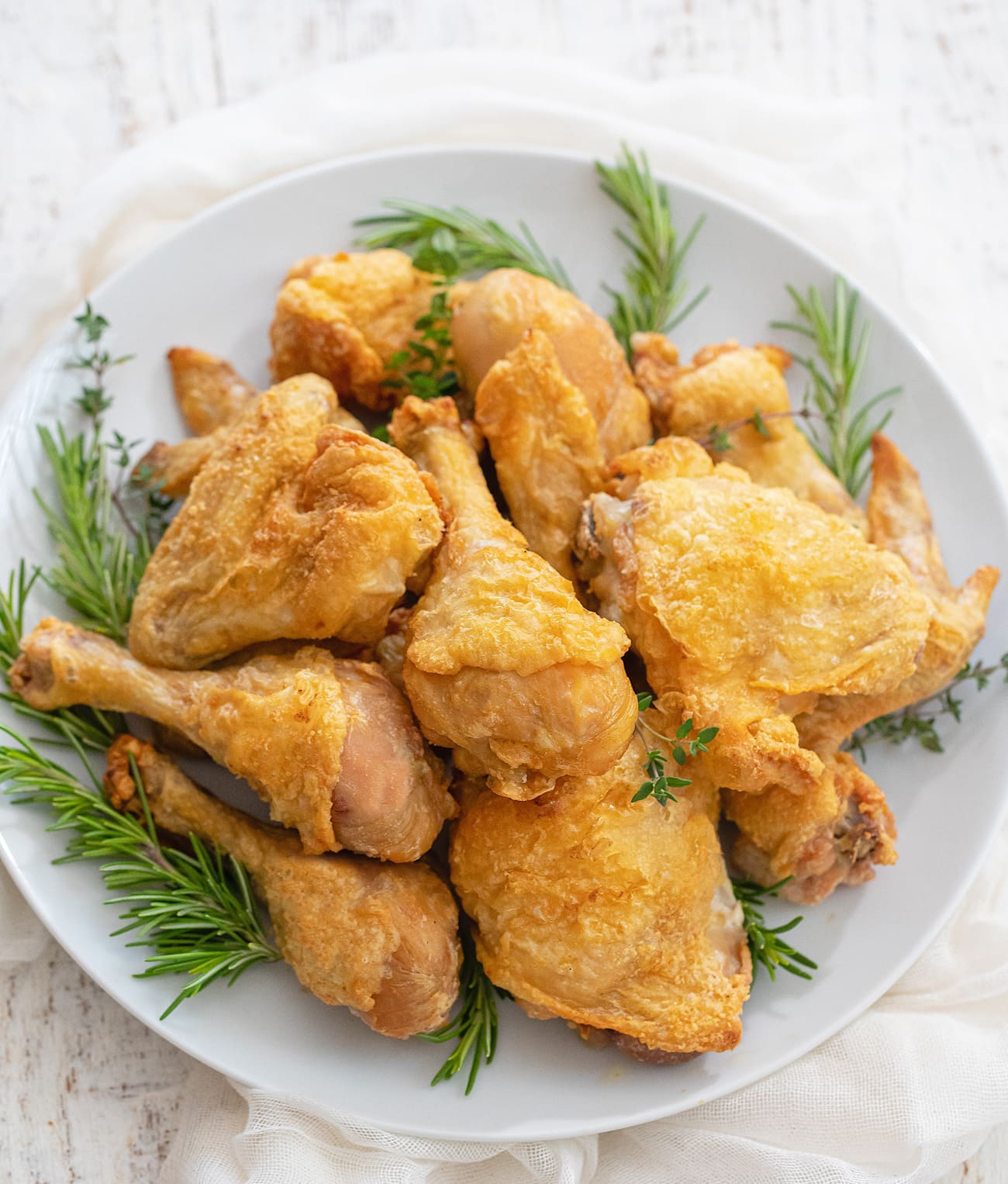 2 Ingredient Crispy Fried Chicken (No Flour or Frying) - Kirbie's Cravings